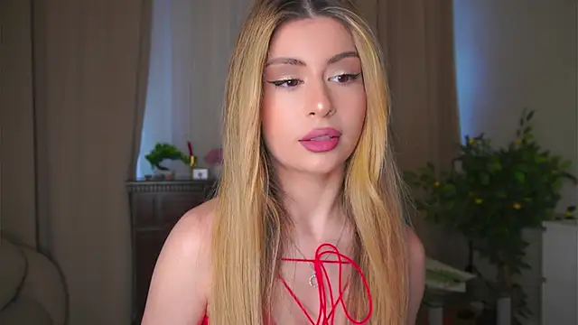Snapshot of GeorginaHarn chatting on 1, 6, 2026 GeorginaHarn online show from 1, 6, 2026
