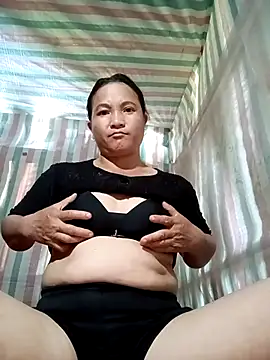 Love-Mama33 online show from 18, 10, 2025