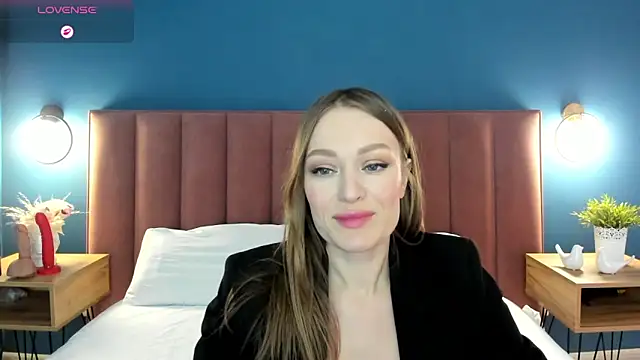 EvelynPoole online show from 16, 4, 2026