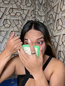 Sweetcherry ass online show from 11, 10, 2025