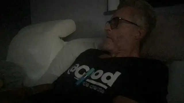 Snapshot of Axl_hot chatting on 22, 7, 2026 Axl hot online show from 22, 7, 2026