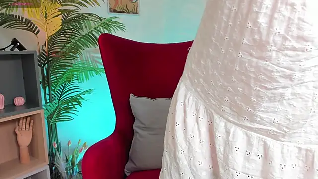 Sense Of Rosemary online show from 4, 4, 2026