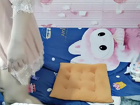 Snapshot of Miu_9117 chatting on 24, 10, 2025 Miu 9117 online show from 24, 10, 2025