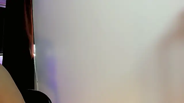 Britany montiel online show from 11, 4, 2026