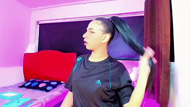 Britany montiel online show from 17, 4, 2026