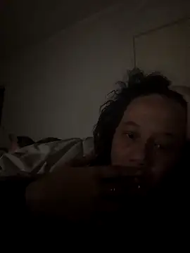 Snapshot of zeousseelphie chatting on 28, 9, 2025 zeousseelphie online show from 28, 9, 2025