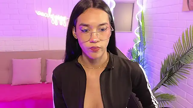 artemiss tay online show from 24, 10, 2025