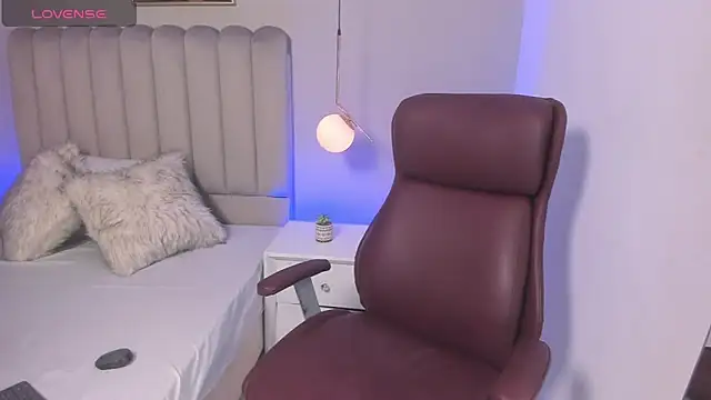 Snapshot of Dani_rosse_ chatting on 1, 10, 2025 Dani rosse online show from 1, 10, 2025