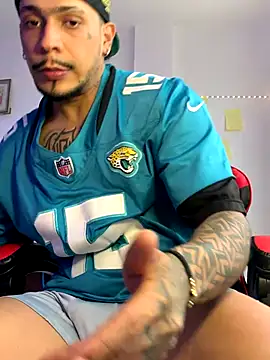 DeimonOficial online show from 4, 10, 2025