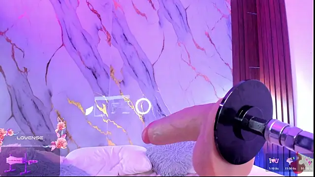 alicecute77 online show from 11, 4, 2026