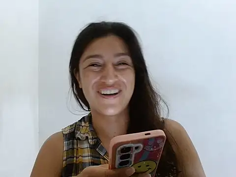 Snapshot of SarahFriendly chatting on 22, 5, 2026 SarahFriendly online show from 22, 5, 2026