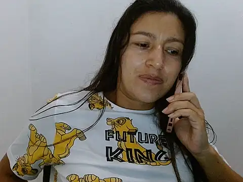 Snapshot of SarahFriendly chatting on 21, 7, 2026 SarahFriendly online show from 21, 7, 2026