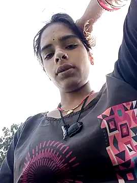 Gulika Doshi online show from 5, 12, 2025