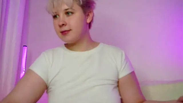 Snapshot of teyasunny chatting on 24, 10, 2025 teyasunny online show from 24, 10, 2025