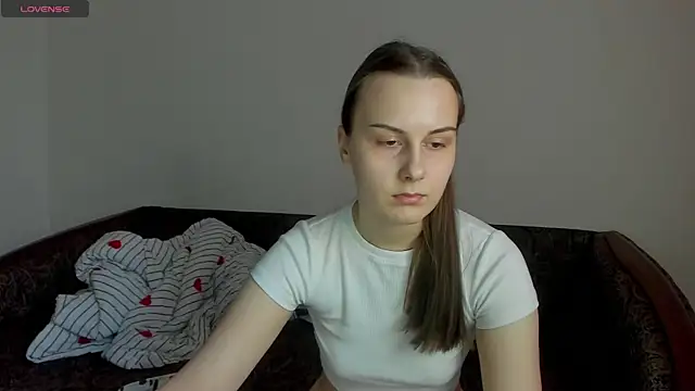 Snapshot of Kelly_Cartier chatting on 20, 4, 2026 Kelly Cartier online show from 20, 4, 2026