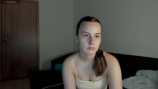 Snapshot of Kelly_Cartier chatting on 28, 6, 2026 Kelly Cartier online show from 28, 6, 2026