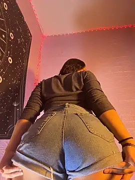 ZeziGamingg online show from 16, 1, 2026