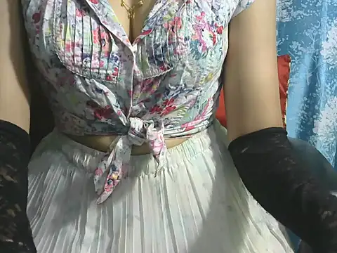 Snapshot of sheetal-sheetal95 chatting on 23, 4, 2026 sheetal-sheetal95 online show from 23, 4, 2026