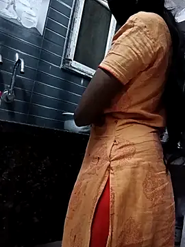 Snapshot of kavya-telugu84 chatting on 19, 2, 2026 kavya-telugu84 online show from 19, 2, 2026