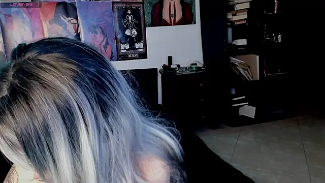 Snapshot of nathaly_wild chatting on 4, 10, 2025 nathaly wild online show from 4, 10, 2025