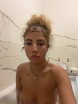 Aurorajadex online show from 10, 10, 2025