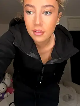 Aurorajadex online show from 7, 11, 2025