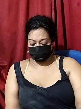 Snapshot of surekha-30 chatting on 17, 6, 2026 surekha-30 online show from 17, 6, 2026