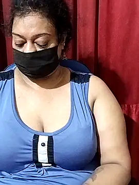 Snapshot of surekha-30 chatting on 28, 7, 2026 surekha-30 online show from 28, 7, 2026