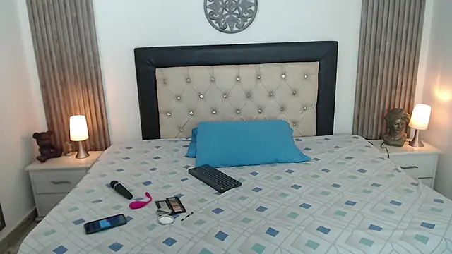 Serena Houstonn online show from 6, 1, 2026