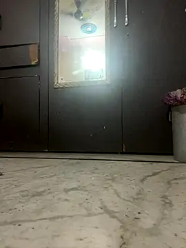 Snapshot of apni_lusty_natasha chatting on 14, 9, 2025 apni lusty natasha online show from 14, 9, 2025