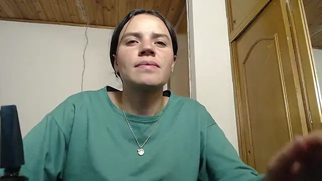 Skylar Serenity online show from 18, 10, 2025