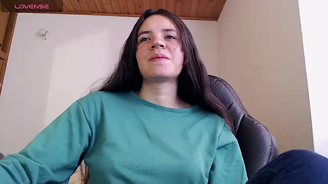 Skylar Serenity online show from 20, 11, 2025