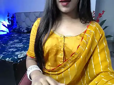 Snapshot of Little_queenn chatting on 20, 9, 2025 Little queenn online show from 20, 9, 2025