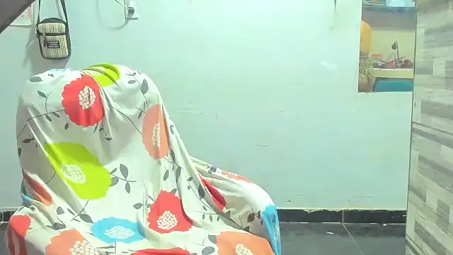 Snapshot of rubi_49 chatting on 15, 5, 2026 rubi 49 online show from 15, 5, 2026
