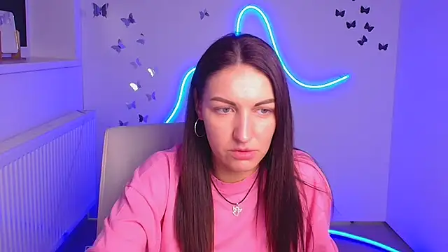 Aurora Loveu online show from 26, 11, 2025