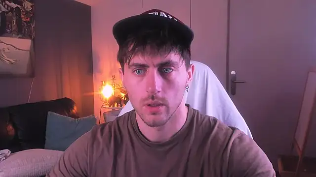 Oscar Miller  online show from 28, 9, 2025