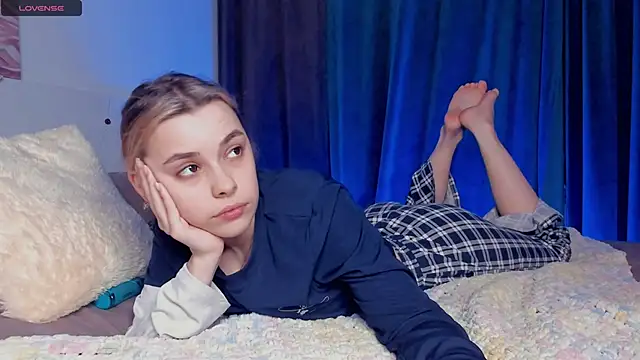 VedaSchulz online show from 21, 11, 2025