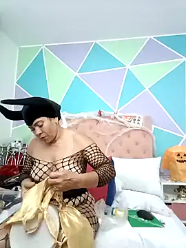 Morenaza6420 online show from 29, 10, 2025