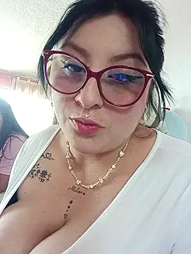 megan fox5 online show from 17, 1, 2026