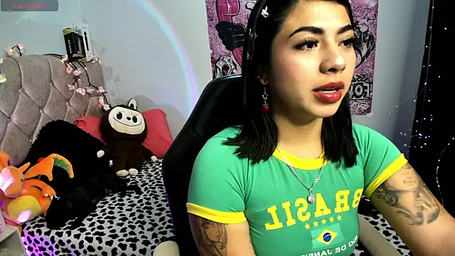 charlotte queen1320 online show from 19, 7, 2026