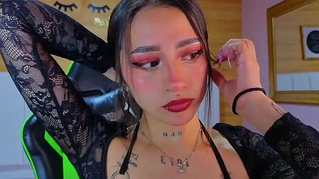 Snapshot of Abril_Velvet_a_ chatting on 8, 1, 2026 Abril Velvet a online show from 8, 1, 2026
