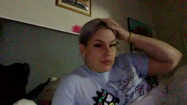 Snapshot of toomuchofafreak chatting on 15, 1, 2026 toomuchofafreak online show from 15, 1, 2026