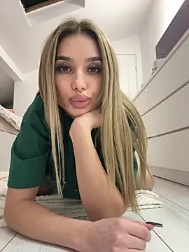 KaseyQuinn  online show from 29, 11, 2025