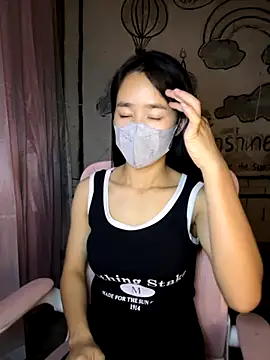 TiNa 04 online show from 9, 10, 2025