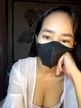 TiNa 04 online show from 23, 10, 2025