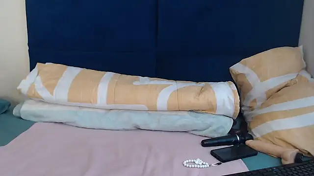 Sexy-Momo online show from 19, 12, 2025