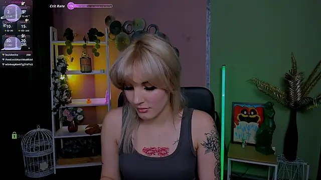Snapshot of marta_smith chatting on 29, 9, 2025 marta smith online show from 29, 9, 2025