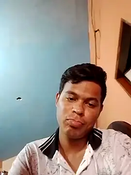 Snapshot of yomso chatting on 13, 11, 2025 yomso online show from 13, 11, 2025