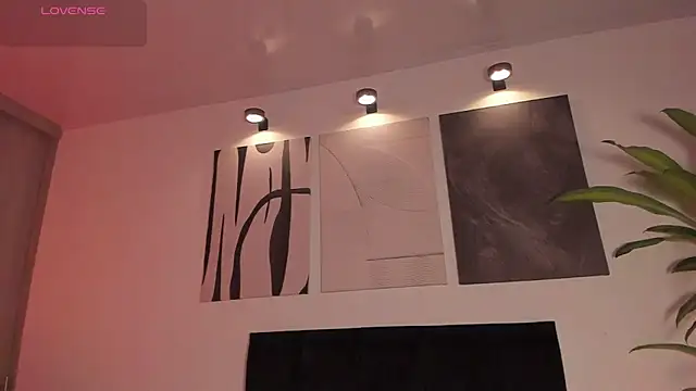 izzyvega   online show from 6, 2, 2026