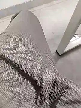 themasklover online show from 4, 4, 2026